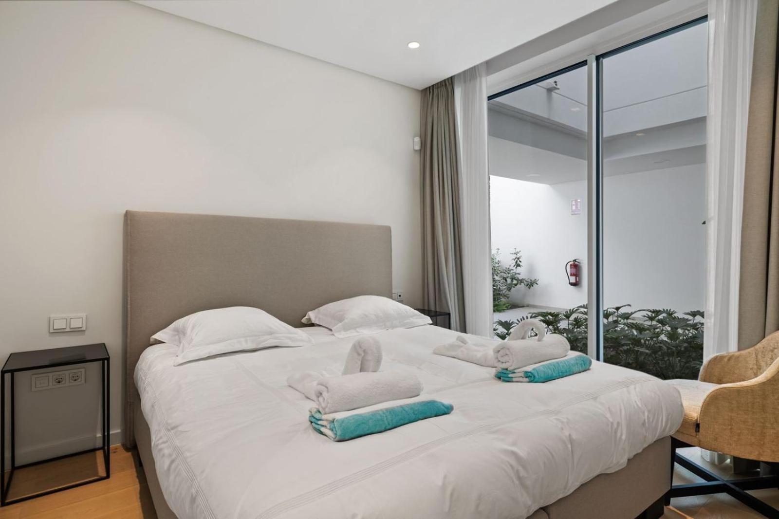 Hillside Flat With Pool In Palo Alto By Costarentals - Ref M49 马尔韦利亚 外观 照片